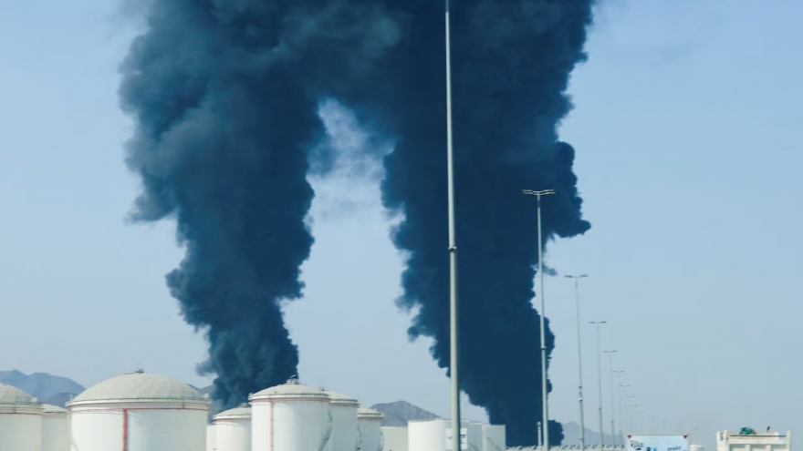 Vệ binh Iran cảnh báo Mỹ di dời cơ sở công nghiệp khỏi vùng Vịnh